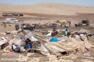 Demolishedin Al-Hadidya, Jordan Valley. 21 June 2011.  (©Photo: Keren Manor/Activestills)