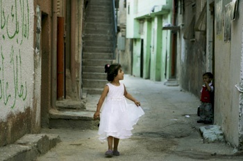 مخيم بلاطة، نابلس 2005 (تصوير مركز بديل)